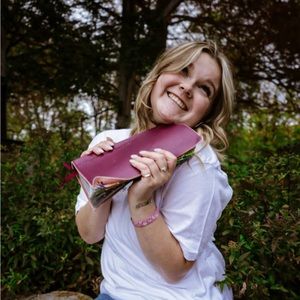 Meet your Posher, Hope